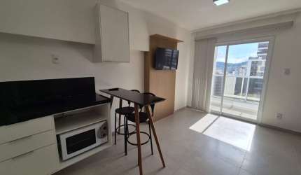 Locação - Studio com lazer e mobiliado no Centro
