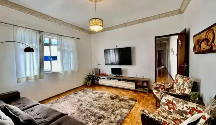 Apartamento de 03 quartos com suíte no Centro