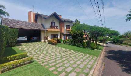 Casa em condomínio Valinhos.