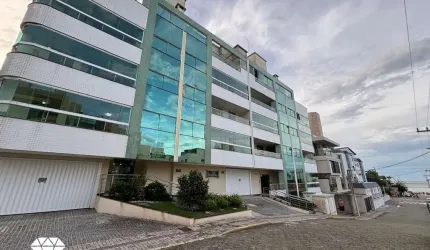 Apartamento para você que tem bom gosto, a 50 metros da Praia de Bombas SC