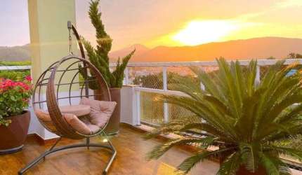 Cobertura Com vista panorâmica em Bombinhas
