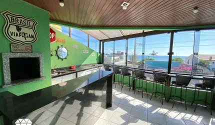 Apartamento com vista para o mar à venda