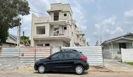 Casa em condomínio fechado com 3 quartos à venda na Rua Professor José Maurício Higgins, 2815, Xaxim, Curitiba, 110 m2 por R$ 670.000