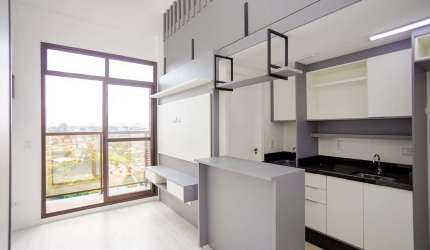 Studio mobiliado no Ecoville Curitiba