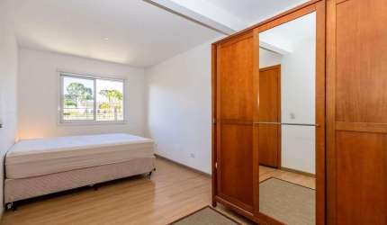 SOBRADO 3 QUARTOS E 3 VAGAS