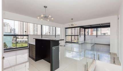 Cobertura 3 quartos ém condominio clube ao lado do Jardim Botanico