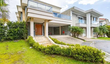 Casa em Condomínio de 4 quartos no bairro São Braz