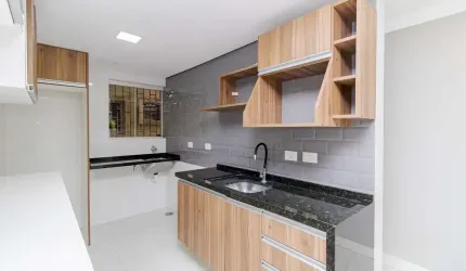 Apartamento 2 quartos no Campo Comprido Curitiba