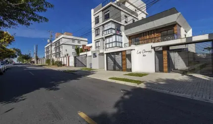 Sobrado em Condomínio de 3 quartos no bairro Novo Mundo