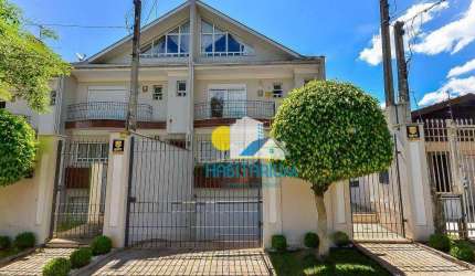 Sobrado mobiliado porteira fechada no Alto da XV
