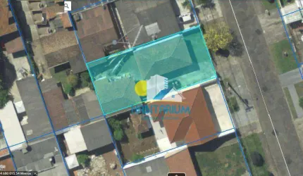 Terreno ZR3 com 2 casas 2 dorm em cada
