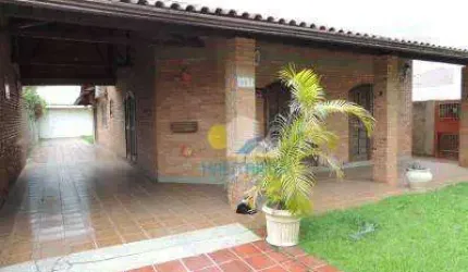Guaratuba duas casas no terreno 05 quartos c/suite ar condicionado - Brejatuba