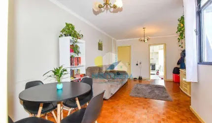 Apartamento à venda no Centro, ao lado do Teatro Guaíra e UFPR