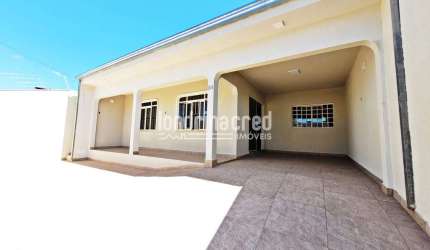 Casa à venda 3 Quartos, 2 Suites, 2 Vagas, 200M², Conjunto Habitacional Alexandre Urbanas, Londrina
