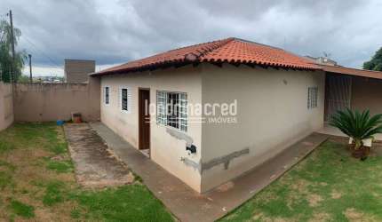 Casa à venda 3 Quartos, 1 Suite, 1 Vaga, 198.74M², Estados, Londrina - PR