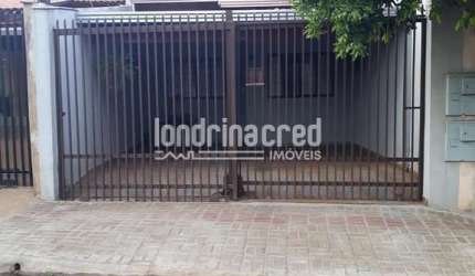 Casa à venda 2 Quartos, 1 Suite, 2 Vagas, 131M², Leonor, Londrina - PR