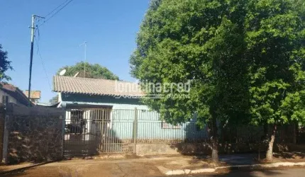 Casa à venda 3 Quartos, 2 Suites, 3 Vagas, 780M², Centro, Rolândia - PR