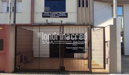 Comercial à venda 107.3M², Centro, Arapongas - PR