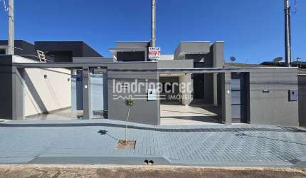Casa  geminada com vaga de garagem ampla, 03 quartos sendo 01 suite no Jardim do Café 2 em Cambé-PR