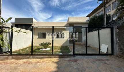 Linda casa no Jd. Antares, próxima à Av. São João, com 3 dormitórios, sendo 1 suíte, e conceito abe