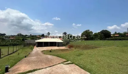 Casa à venda no Condomínio Estância Cabral, Cambé-PR: 136m² de construção, 1 suíte, cozinha com ilh
