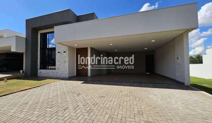 Lançamento Exclusivo – Casa térrea no Cond. Bellevie | 3 suítes, home office, pé-direito duplo e es