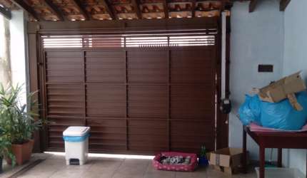 Casa com edícula nos fundos em Ribeirão Pires