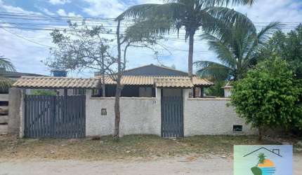 Casa porteira fechada em Figueira - Arraial do cabo