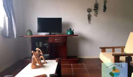 Apartamento de 2 Quartos à 2 Quadras da Praia do Forte