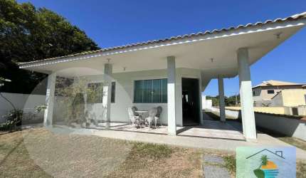 Casa mobiliada c/ Piscina em Condomínio - Praia Seca