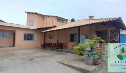 Casa mobiliada c/ Piscina em Araruama-RJ