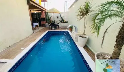 Casa com Piscina em Tucuns - Búzios-RJ