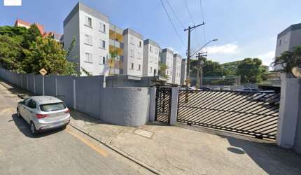 Apartamento com Varanda na Vila Virgínia