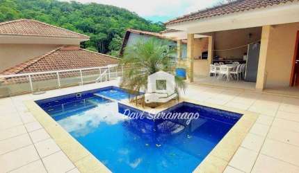 Casa Alto Padrão em Condominio Piratininga