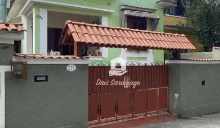 Casa  4 quartos, Santa Rosa Niterói