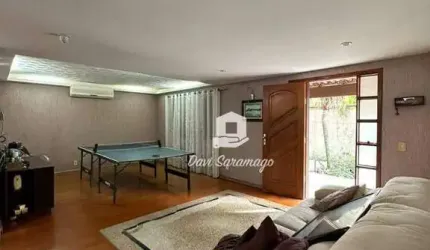 Casa à venda Piratininga de 3 Quartos