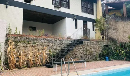 Casa 04 quartos Pendotiba