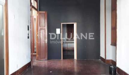 Casa com 6 quartos à venda na Rua da Matriz, Botafogo, Rio de Janeiro, 200 m2 por R$ 2.800.000