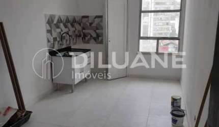 Kitnet / Stúdio à venda na Rua Marcílio Dias, Centro, Rio de Janeiro, 19 m2 por R$ 115.000