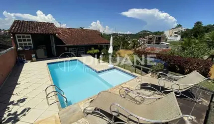 Casa com 4 quartos à venda na Rua Porto Alegre, Mata Paca, Niterói, 1000 m2 por R$ 880.000