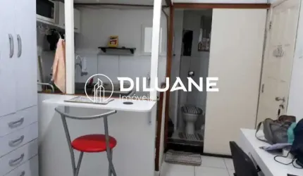 Kitnet / Stúdio à venda na Rua da Conceição, Centro, Niterói, 27 m2 por R$ 110.000