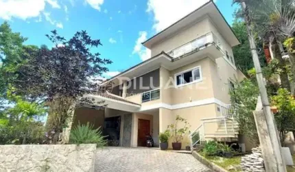 Casa em condomínio fechado com 3 quartos à venda na Rua Terra Nova, Itaipu, Niterói, 663 m2 por R$ 1.600.000