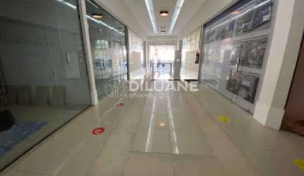 Sala comercial à venda na Rua General Andrade Neves, São Domingos, Niterói, 26 m2 por R$ 185.000