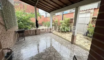 Casa com 4 quartos à venda na Rua Margon Garsote, Santa Cruz, Rio de Janeiro, 420 m2 por R$ 450.000