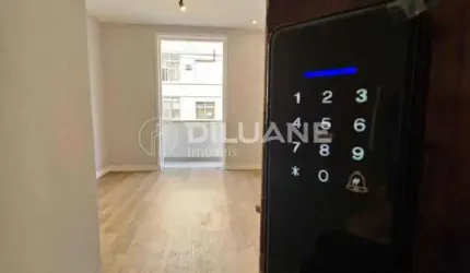 Apartamento com 3 quartos à venda na Rua Marquês de Olinda, Botafogo, Rio de Janeiro, 75 m2 por R$ 820.000
