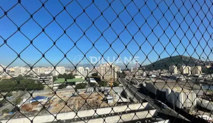Apartamento com 2 quartos à venda na Praça Trinta e Um de Março, Centro, Niterói, 55 m2 por R$ 430.000