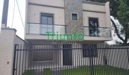 Sobrado com 3 quartos  à venda, 122.00 m2 por R$795000.00  - Sao Braz - Curitiba/PR
