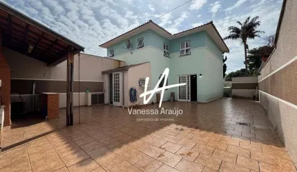 Casa de dormitórios com 1 suíte de canto e quintal gigante - Villa Flora de Sumaré
