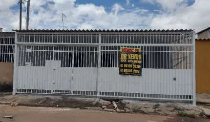 VENDO ACEITA FINANCIAMENTO FGTS CARRO NA QUADRA 803 RECANTO DAS EMAS