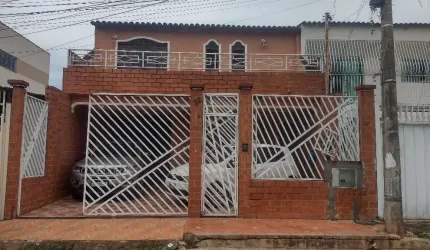 SOBRADO A VENDA NA 122 DE SAMAMBAIA SUL DF,